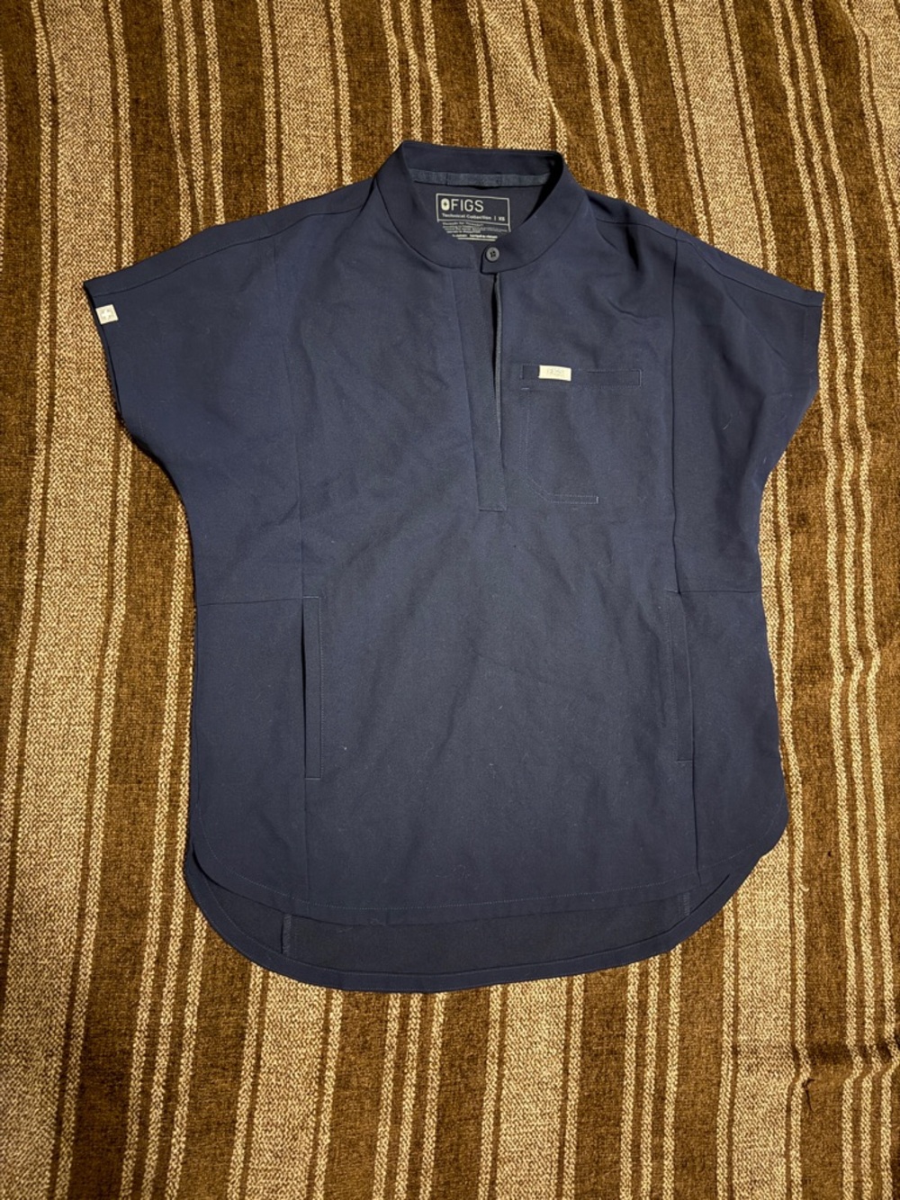 Figs XS Montex scrub top - navy
